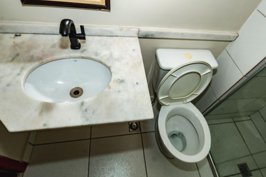 Banheiro Social de apartamento para alugar com 3 quartos, 70m² em Planalto, Belo Horizonte