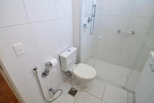 Banheiro de apartamento para alugar com 4 quartos, 218m² em Centro, Campinas