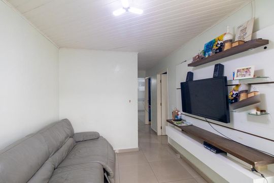 Sala 1 de casa à venda com 4 quartos, 120m² em Sítio Cercado, Curitiba