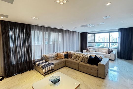 Apartamento à venda com 4 quartos, 252m² em Campestre, Santo André