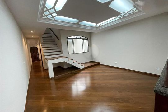 Casa à venda com 3 quartos, 181m² em Freguesia do Ó, São Paulo