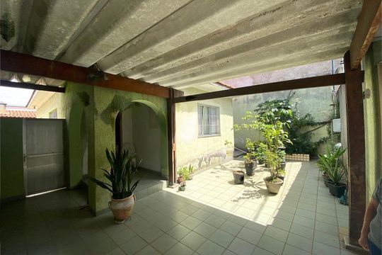 Casa à venda com 2 quartos, 136m² em Vila Mazzei, São Paulo
