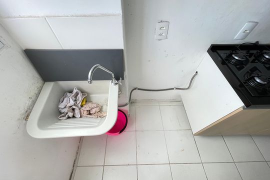 Área de serviço  de apartamento para alugar com 2 quartos, 42m² em Jardim D’abril, São Paulo