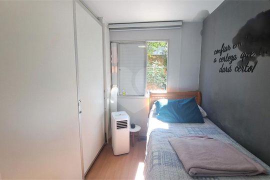 Apartamento à venda com 2 quartos, 52m² em Vila Irmaos Arnoni, São Paulo