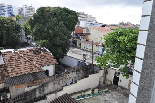 Apartamento para alugar com 2 quartos, 56m² em Del Castilho, Rio de Janeiro