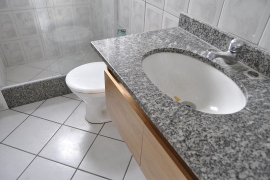 Apartamento para alugar com 2 quartos, 56m² em Del Castilho, Rio de Janeiro