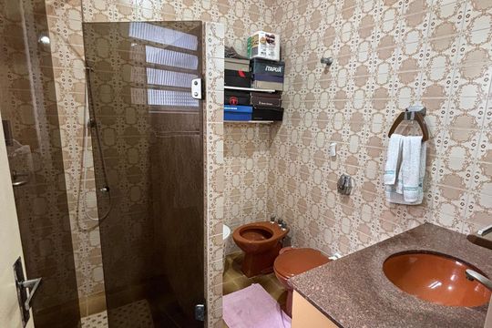 Banheiro 1 de casa à venda com 3 quartos, 176m² em Jardim Bela Vista, Santo André