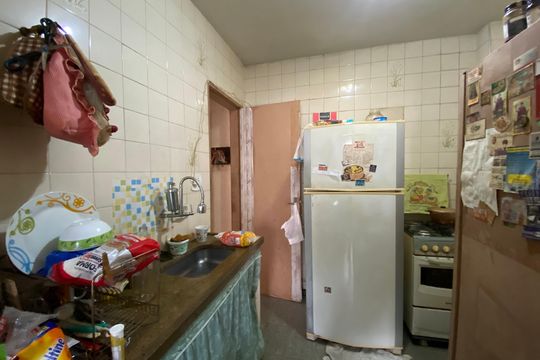 Cozinha de apartamento à venda com 2 quartos, 63m² em Inhaúma, Rio de Janeiro
