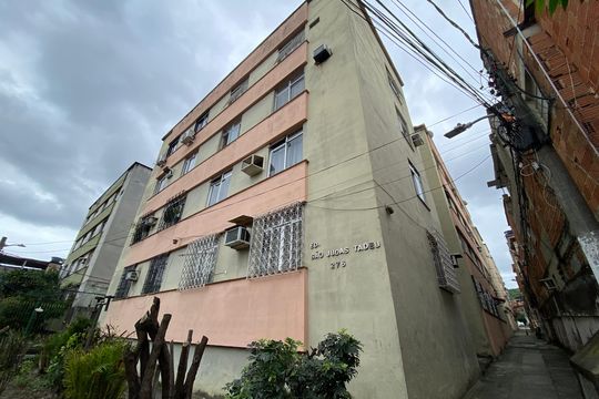 Fachada de apartamento à venda com 2 quartos, 63m² em Inhaúma, Rio de Janeiro
