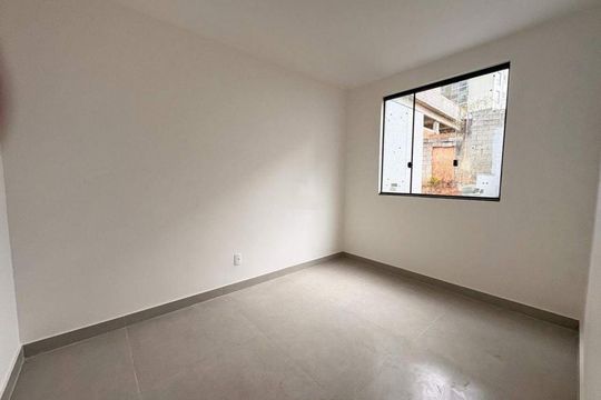 Casa à venda com 3 quartos, 106m² em Manacás, Belo Horizonte