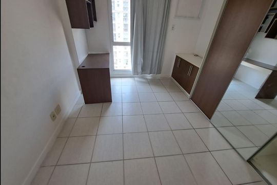 Quarto de apartamento à venda com 3 quartos, 96m² em Barra Olímpica, Rio de Janeiro