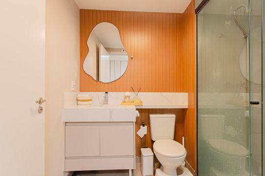 Banheiro de apartamento à venda com 1 quarto, 56m² em Vila Dom Pedro I, São Paulo