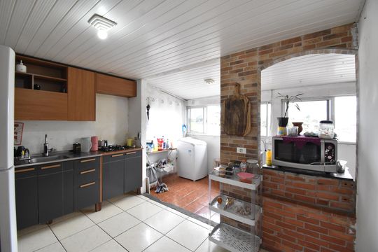 Cozinha de casa à venda com 4 quartos, 360m² em Campo de Santana, Curitiba