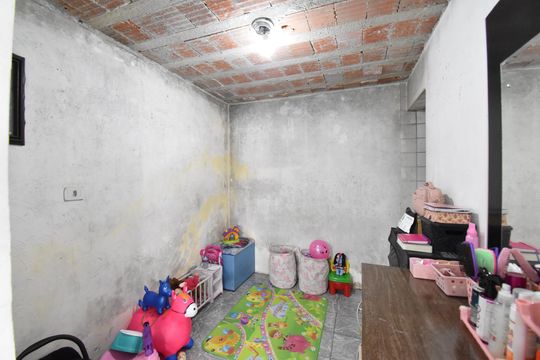 Corredor de casa à venda com 4 quartos, 360m² em Campo de Santana, Curitiba