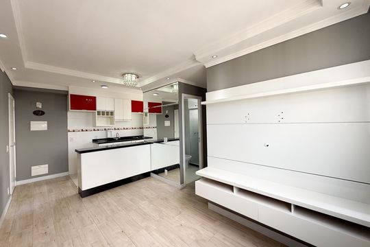 Apartamento para alugar com 2 quartos, 45m² em Jardim Iris, São Paulo