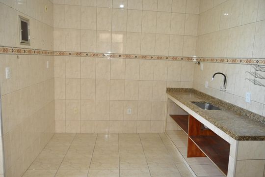 Apartamento para alugar com 2 quartos, 90m² em L Vasconcelos, Rio de Janeiro