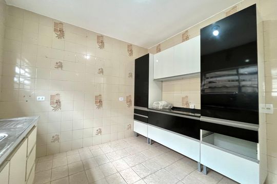 Cozinha de casa para alugar com 3 quartos, 80m² em Jardim Jabaquara, São Paulo