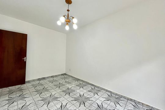 Sala de casa para alugar com 3 quartos, 80m² em Jardim Jabaquara, São Paulo