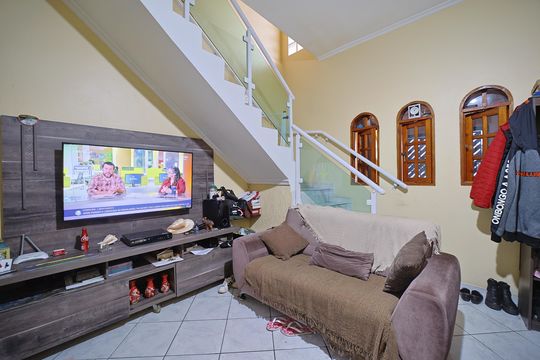 Sala de casa à venda com 3 quartos, 290m² em Burgo Paulista, São Paulo