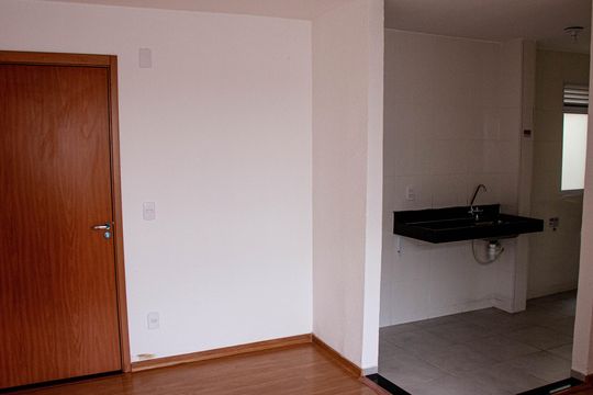 Apartamento para alugar com 2 quartos, 45m² em Região de Santa Cruz, Rio de Janeiro