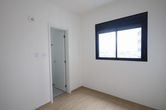 Suíte 1 de apartamento para alugar com 2 quartos, 49m² em Jaguaribe, Osasco