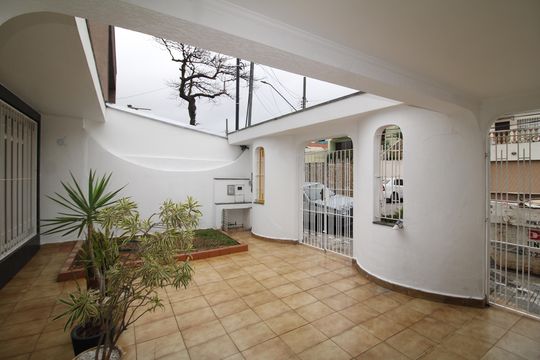 Garagem de casa para alugar com 3 quartos, 165m² em Jardim Franca, São Paulo