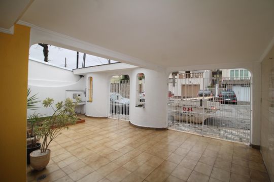 Garagem de casa para alugar com 3 quartos, 165m² em Jardim Franca, São Paulo