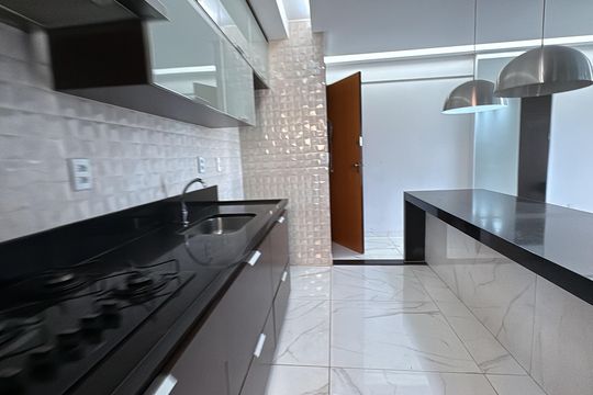 Apartamento à venda com 3 quartos, 83m² em Residencial Eldorado, Goiânia
