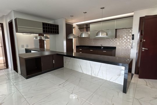 Apartamento à venda com 3 quartos, 83m² em Residencial Eldorado, Goiânia