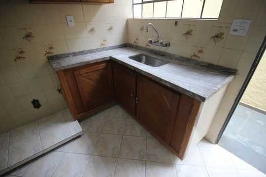 Cozinha de casa para alugar com 4 quartos, 245m² em Jardim Santa Rosália, Sorocaba