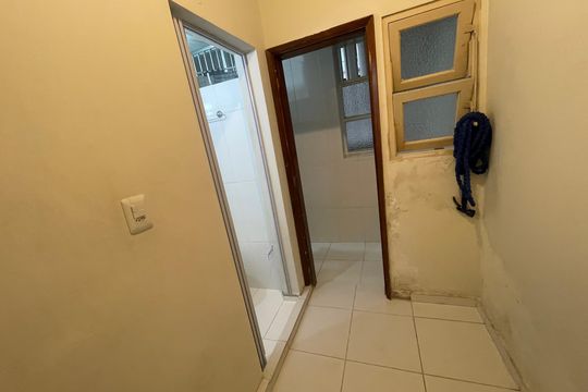 Quarto de Serviço de apartamento para alugar com 2 quartos, 100m² em Itararé, São Vicente