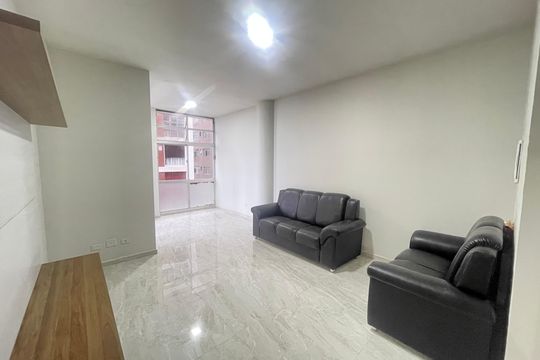 Apartamento para alugar com 2 quartos, 100m² em Itararé, São Vicente