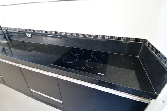 Cozinha de casa de condomínio para alugar com 3 quartos, 300m² em Chácara Bela Vista, Campinas