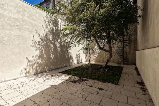 Casa à venda com 5 quartos, 330m² em Vila Palmeiras, São Paulo