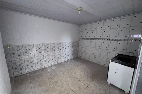 Cozinha de casa para alugar com 3 quartos, 60m² em Conjunto 9, Brasília