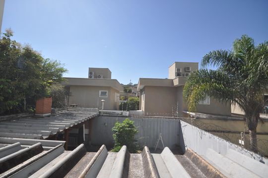 Vista da Suíte 1 de casa à venda com 4 quartos, 500m² em Tremembé, São Paulo
