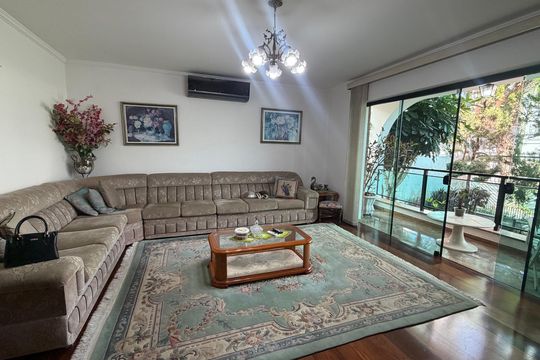 Sala de casa para alugar com 5 quartos, 777m² em City América, São Paulo