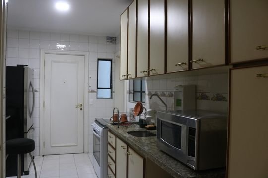 Cozinha de apartamento à venda com 2 quartos, 105m² em Perdizes, São Paulo