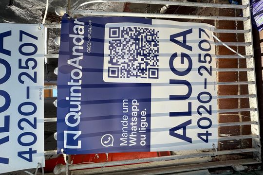 Placa grande  de casa para alugar com 1 quarto, 80m² em Vila Osasco, Osasco