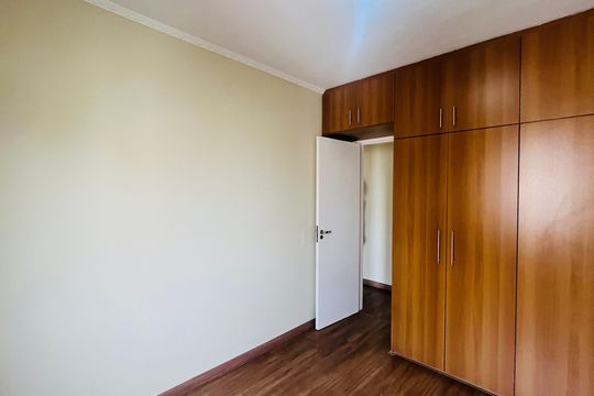 Apartamento à venda com 2 quartos, 70m² em Taquaral, Campinas