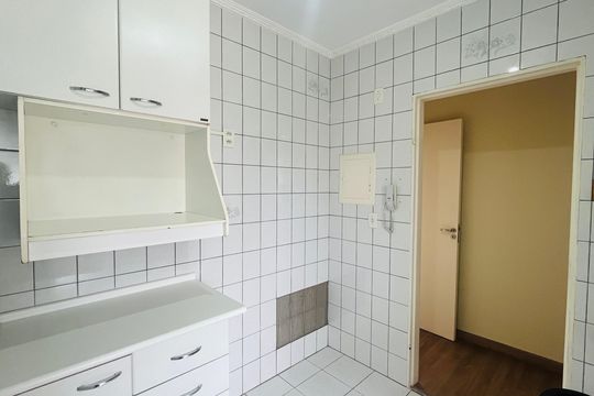 Apartamento à venda com 2 quartos, 70m² em Taquaral, Campinas