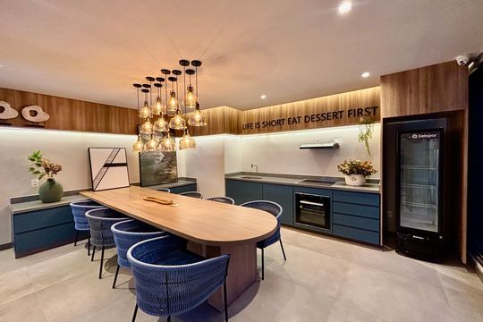 Área comum de kitnet/studio para alugar com 1 quarto, 26m² em Pinheiros, São Paulo