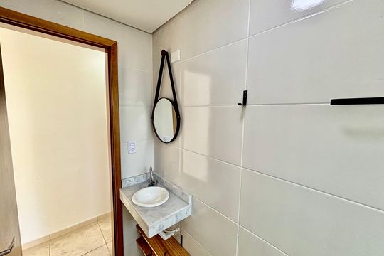 Banheiro de apartamento para alugar com 2 quartos, 37m² em Cidade Antônio Estêvão de Carvalho, São Paulo