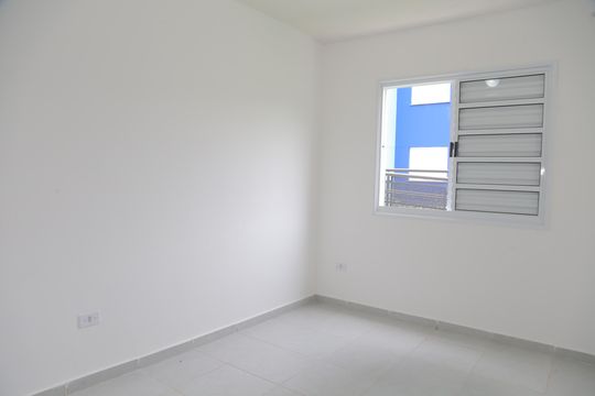 Apartamento para alugar com 2 quartos, 55m² em Vila Carmosina, São Paulo