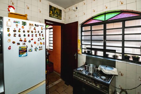 Cozinha de casa para alugar com 4 quartos, 360m² em Glória, Belo Horizonte