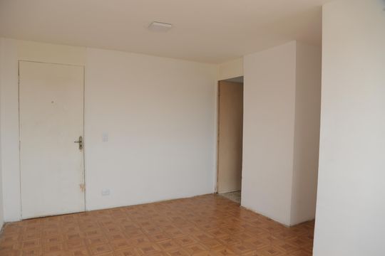 Sala de apartamento para alugar com 2 quartos, 40m² em Vila Brasil, São Paulo