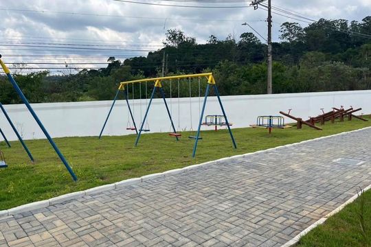 Área comum - Playground de casa de condomínio para alugar com 2 quartos, 60m² em Bairro Jardim Nossa Senhora das Graças, Cotia