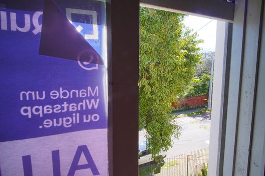 Adesivo na Fachada de apartamento à venda com 2 quartos, 59m² em Jardim Dona Leopoldina, Porto Alegre
