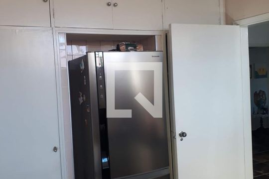 Casa à venda com 3 quartos, 200m² em Vila Nogueira, Campinas
