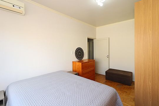 Apartamento para alugar com 2 quartos, 70m² em Navegantes, Porto Alegre